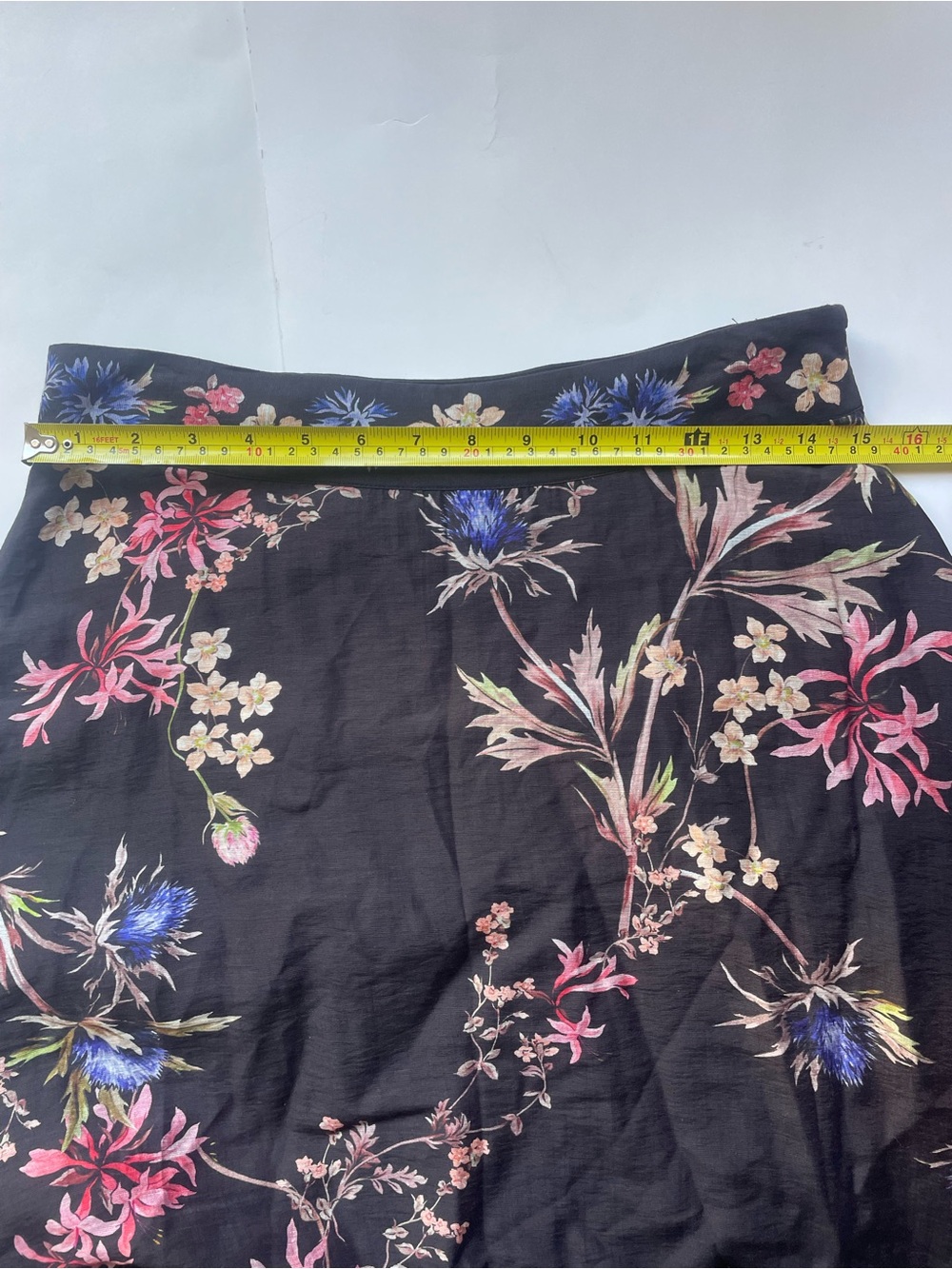 H&M Black Maxi Skirt with Pink & Blue Floral Print - Picture 5 of 7